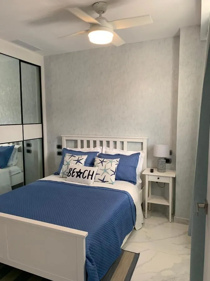 Beach, Golf, Casino & Infinity Pool Condo In Hard Rock, Punta Cana Area, Cana Rock Star 0*,